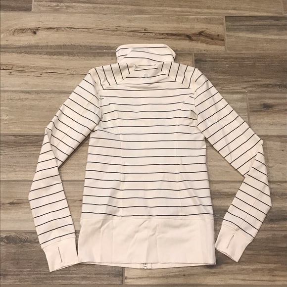 Lululemon Nice Asana Jacket - Angel Wing - Picture 2 of 8